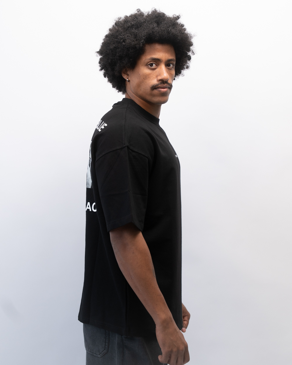 חולצה אוברסייז היפהופ