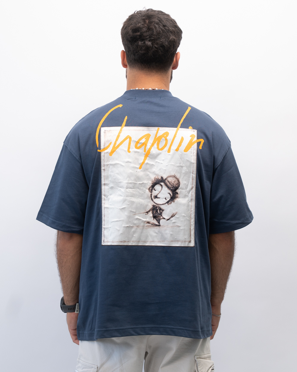 אוברסייז גבר