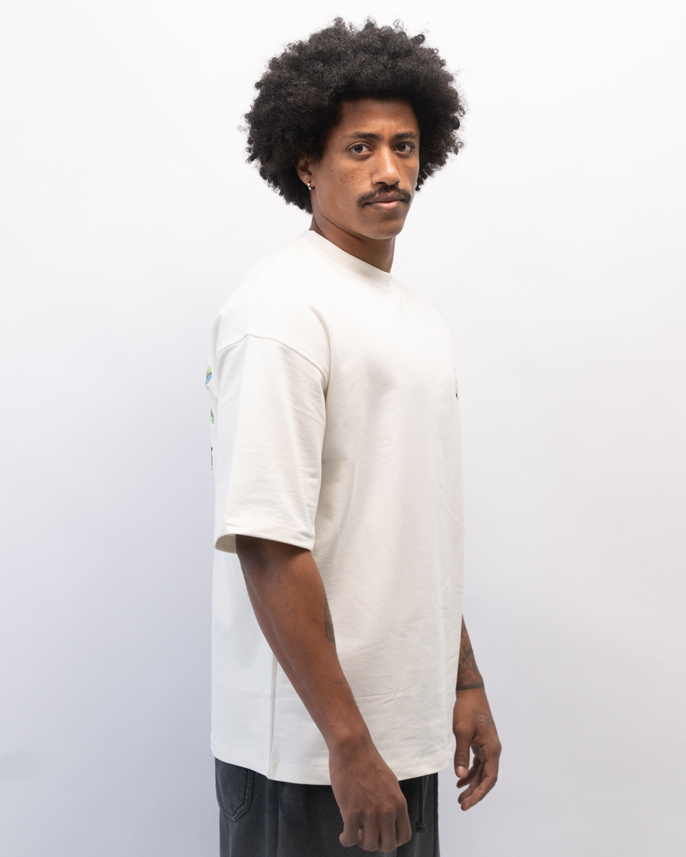 חולצה אוברסייז גברים