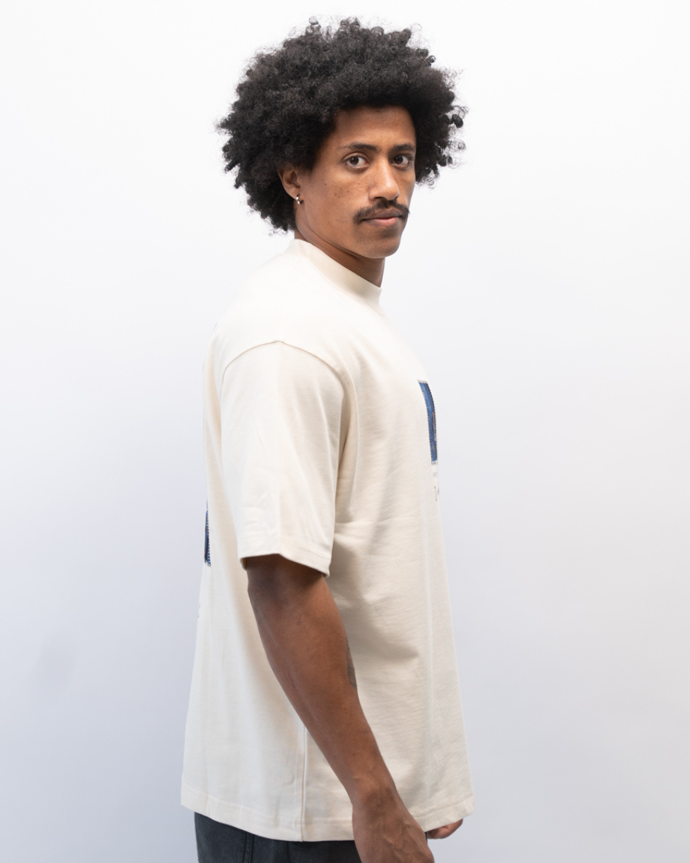 pull and bear אוברסייז חולצות