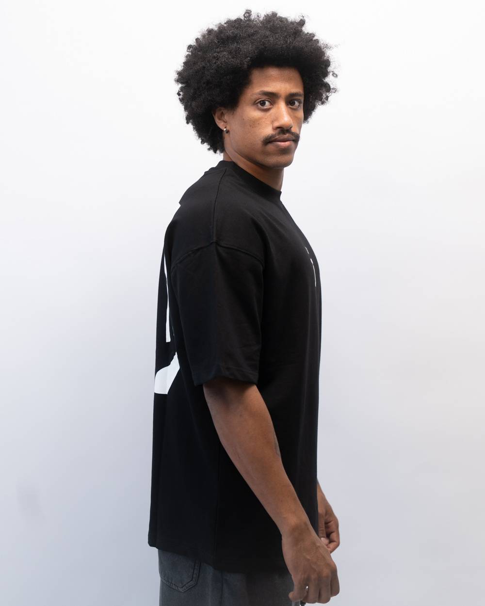 טי שרט בייסיק אוברסייז מסי כדורגל