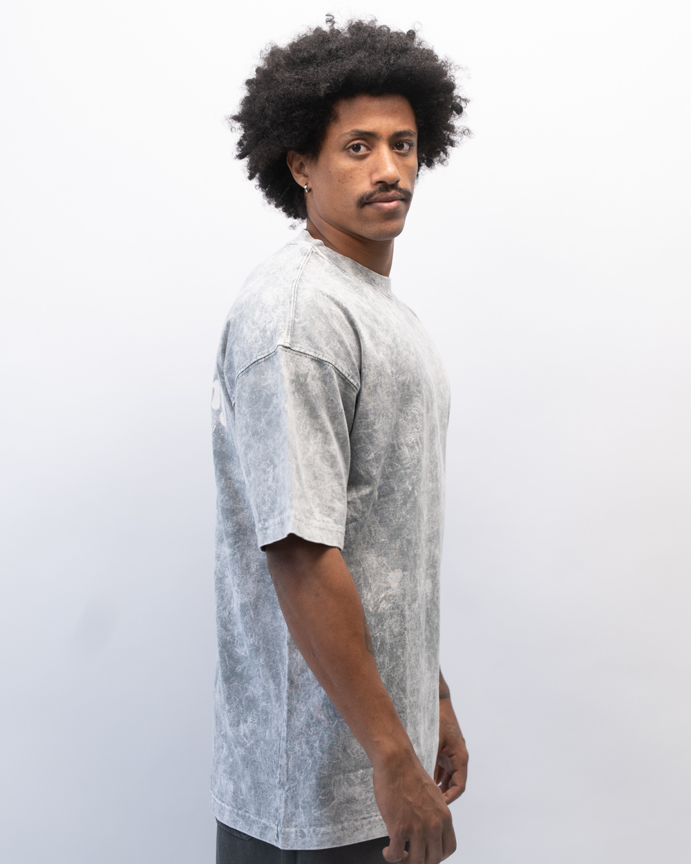 חולצת טי שרט אוברסייז