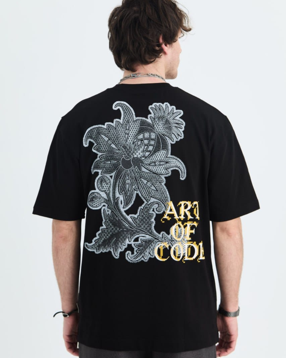 טי שרט שחורה אוברסייז