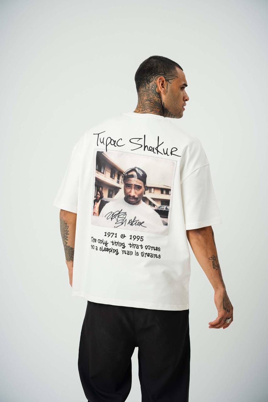 2PAC // Signature Tribute Oversize Tee