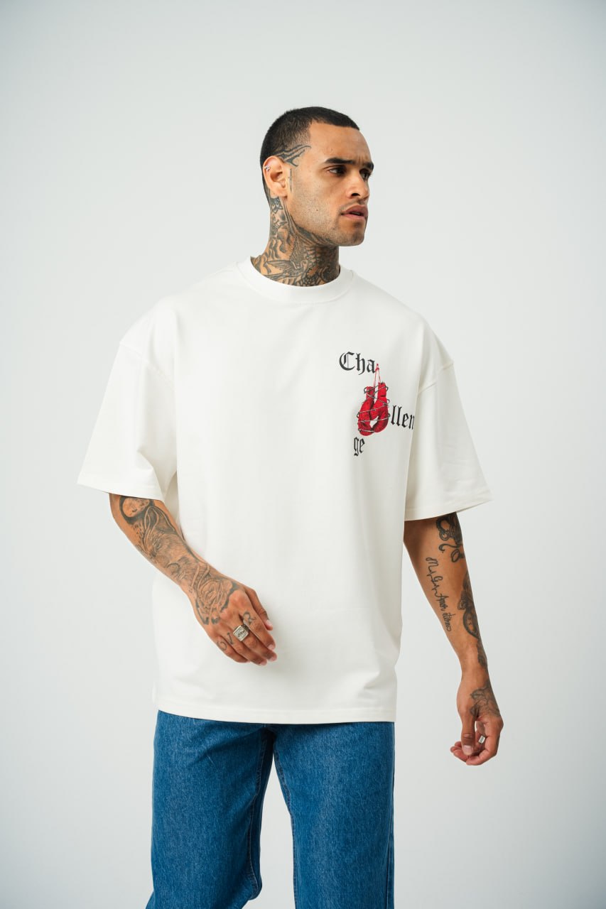 THE CHAMPION // Boxing Gloves Oversize Tee