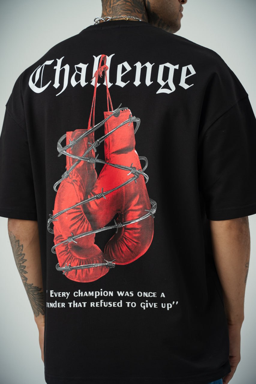 THE CHAMPION // Boxing Gloves Oversize Tee