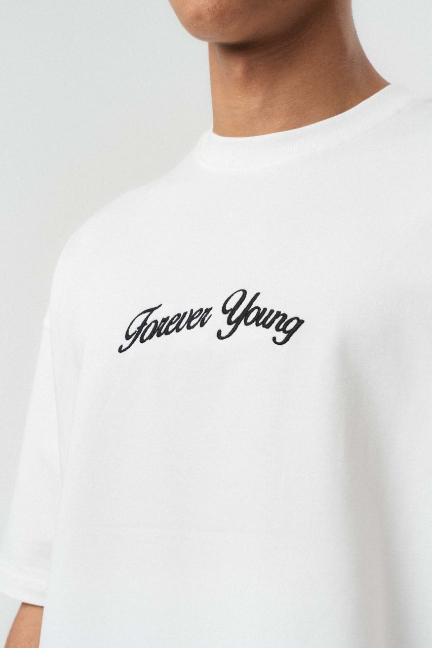TRAVIS SCOTT // Forever Young Oversize Tee